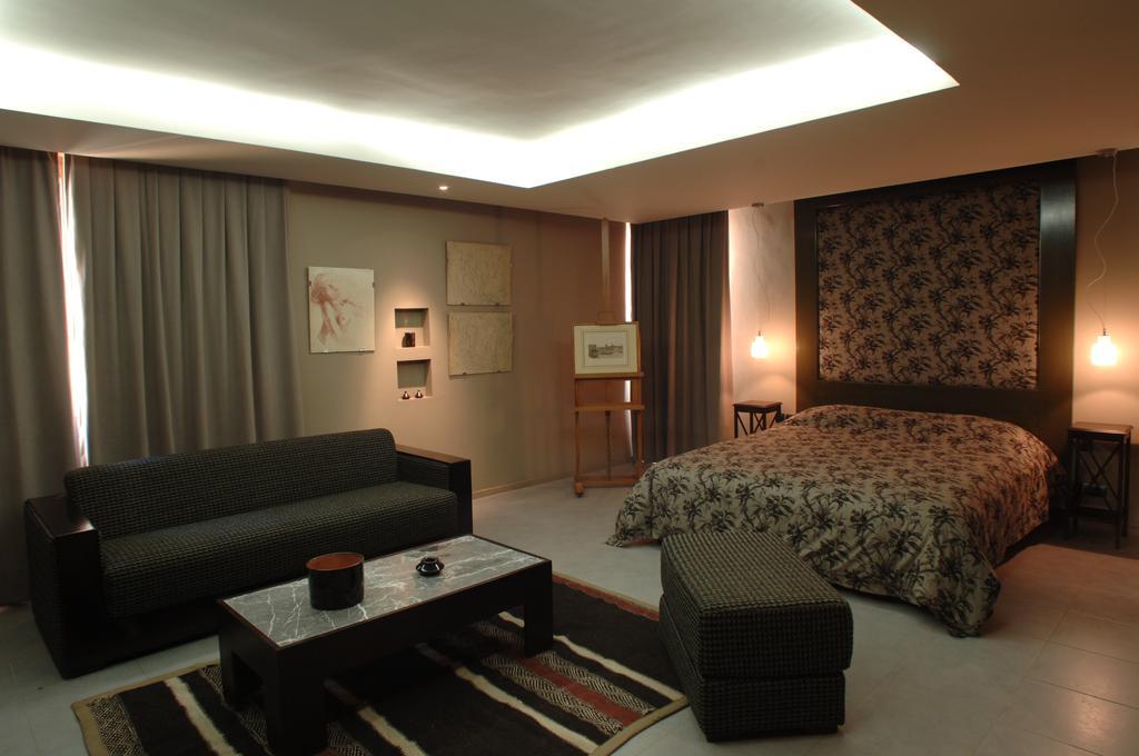 Hotel Des Arts Resort & Spa Tamarist Δωμάτιο φωτογραφία