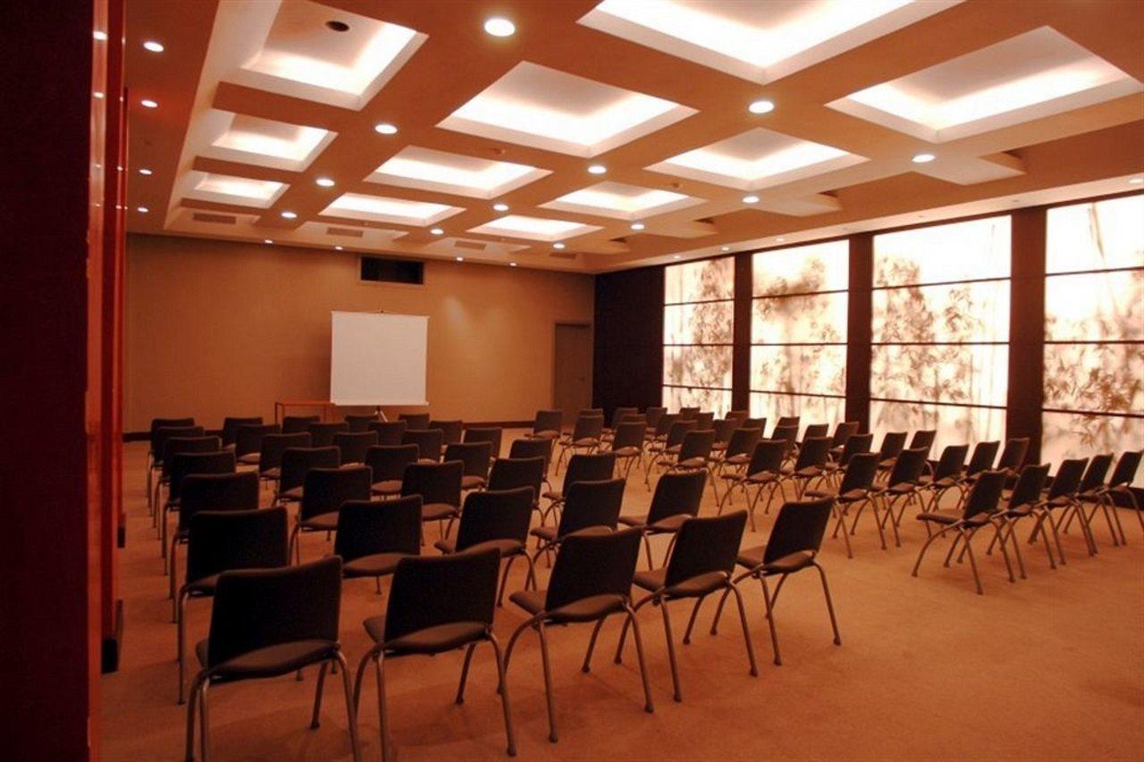 Hotel Des Arts Resort & Spa Tamarist Ανέσεις φωτογραφία